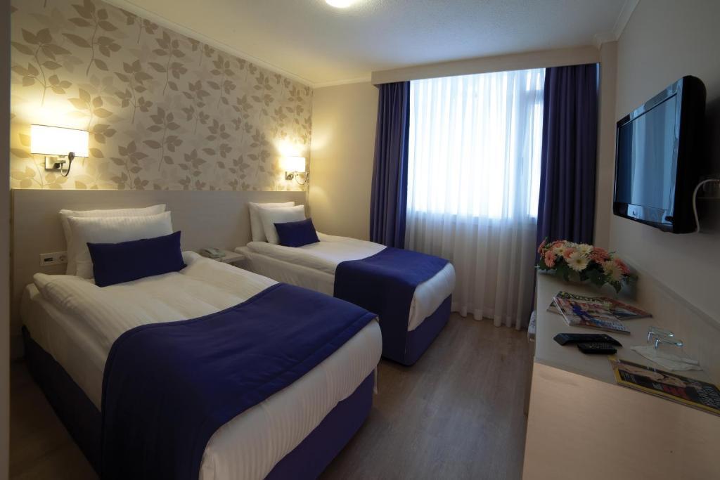 Walk In Hotel Izmir Rum bild